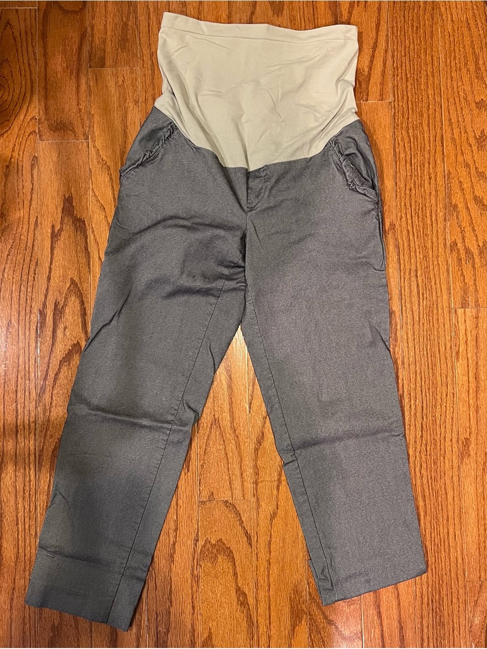 Motherhood Maternity Gray Capris with Cream Belly Panel